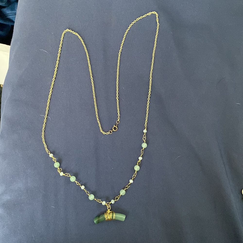 Necklaces - Picture 4 of 4